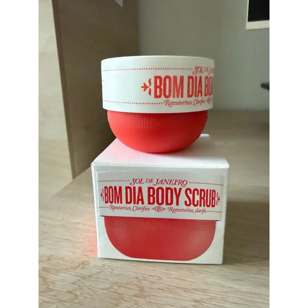 $42 Sol de Janeiro Bom Dia Body Scrub 7.7 oz New AHA BHA Cheirosa 40